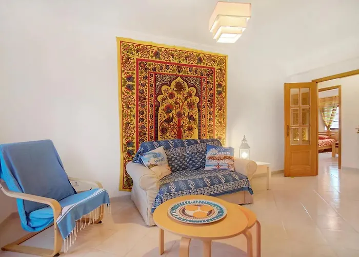 La Source- Gamboa Peniche